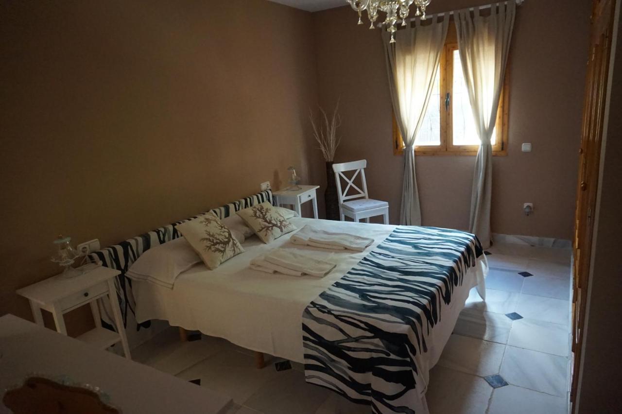 Cortijo Del Aguila Villa *
